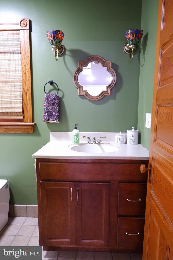 318 N Galen Hall Road photo 15