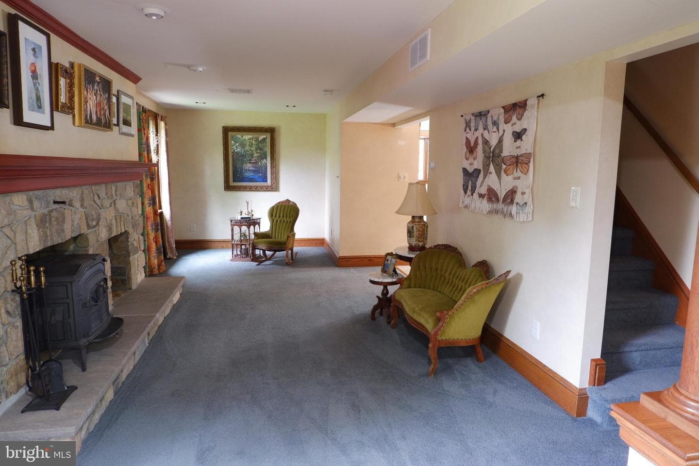 318 N Galen Hall Road photo 6