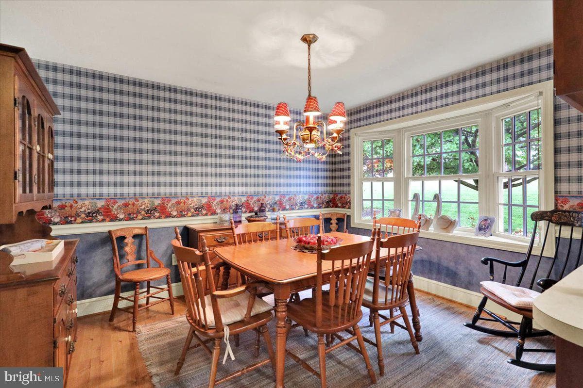 1645 Reading Boulevard photo 14