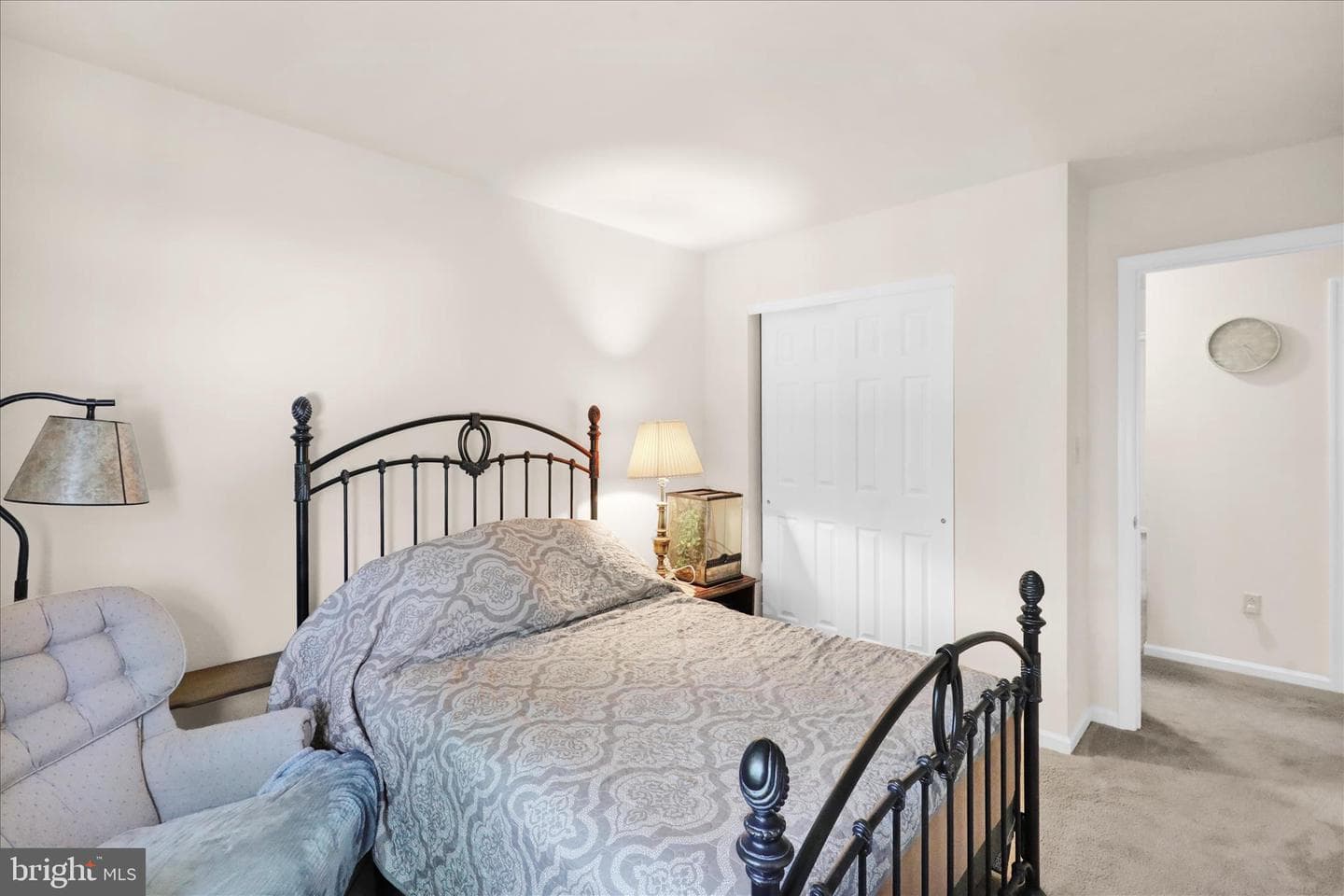 240 Hickory Drive photo 15
