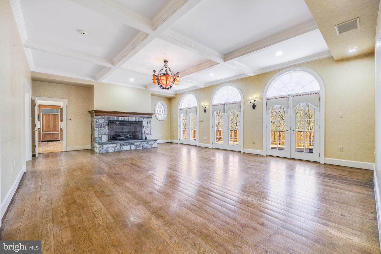 1821 Museum Road photo 9