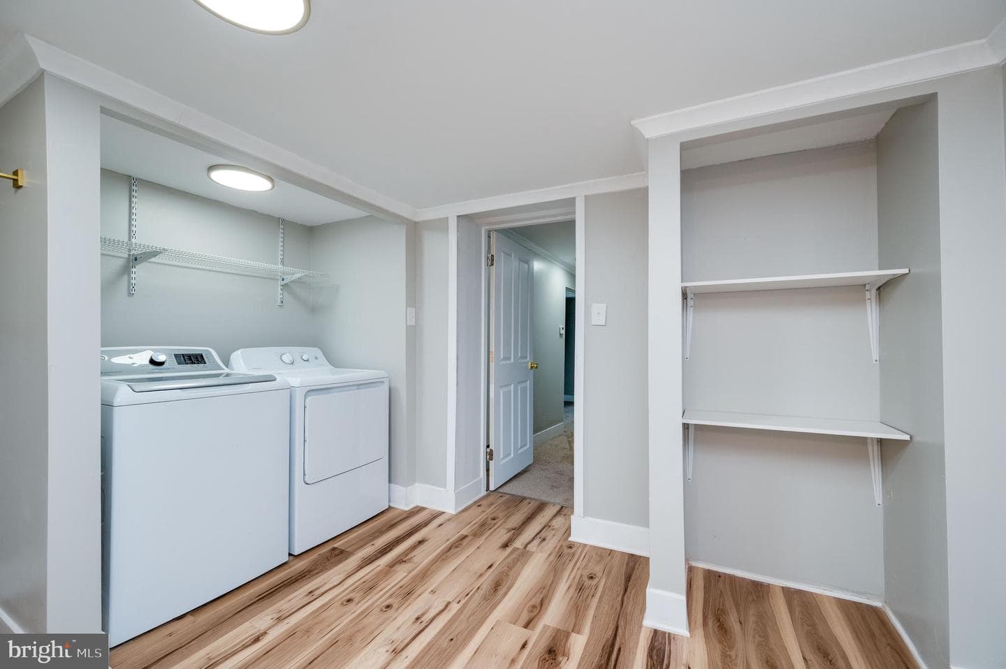 467 Hill Road photo 22