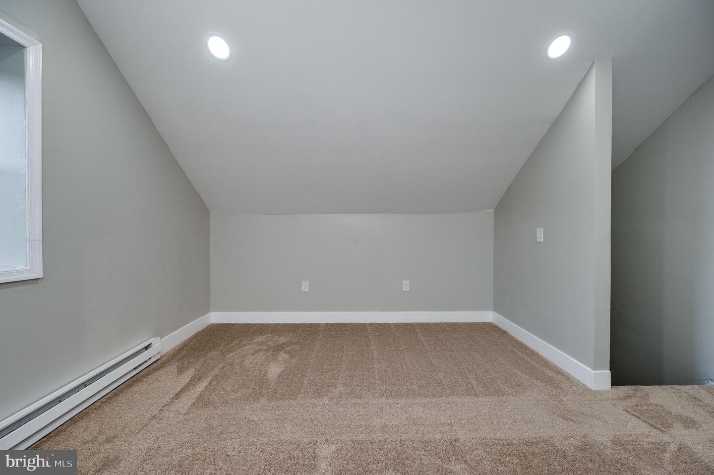 467 Hill Road photo 23
