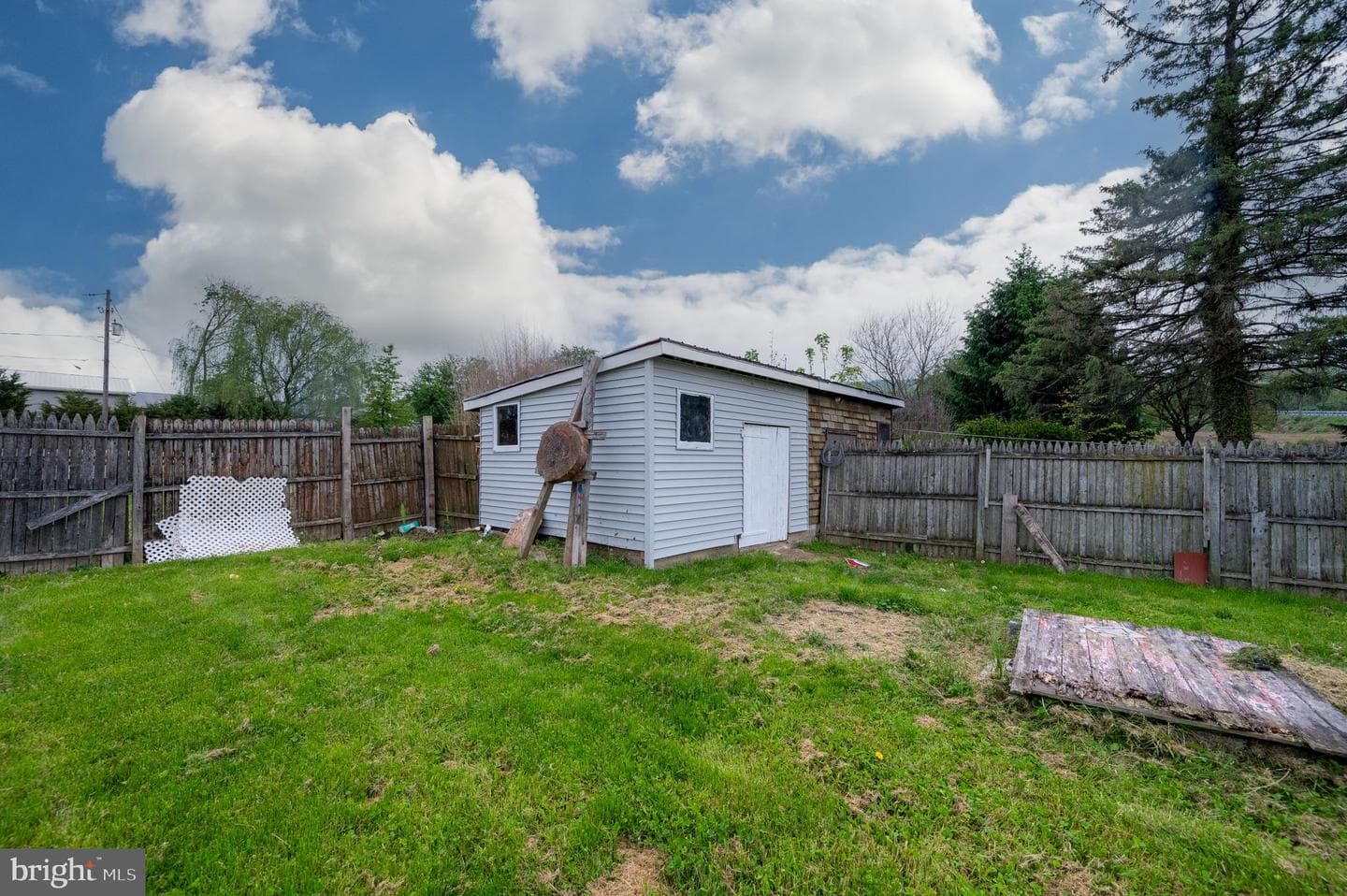 467 Hill Road photo 31