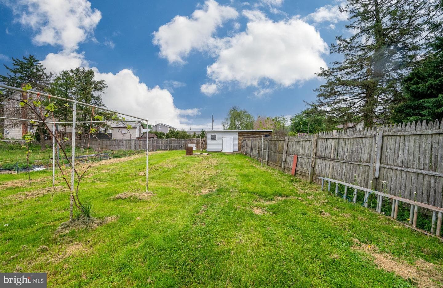 467 Hill Road photo 34