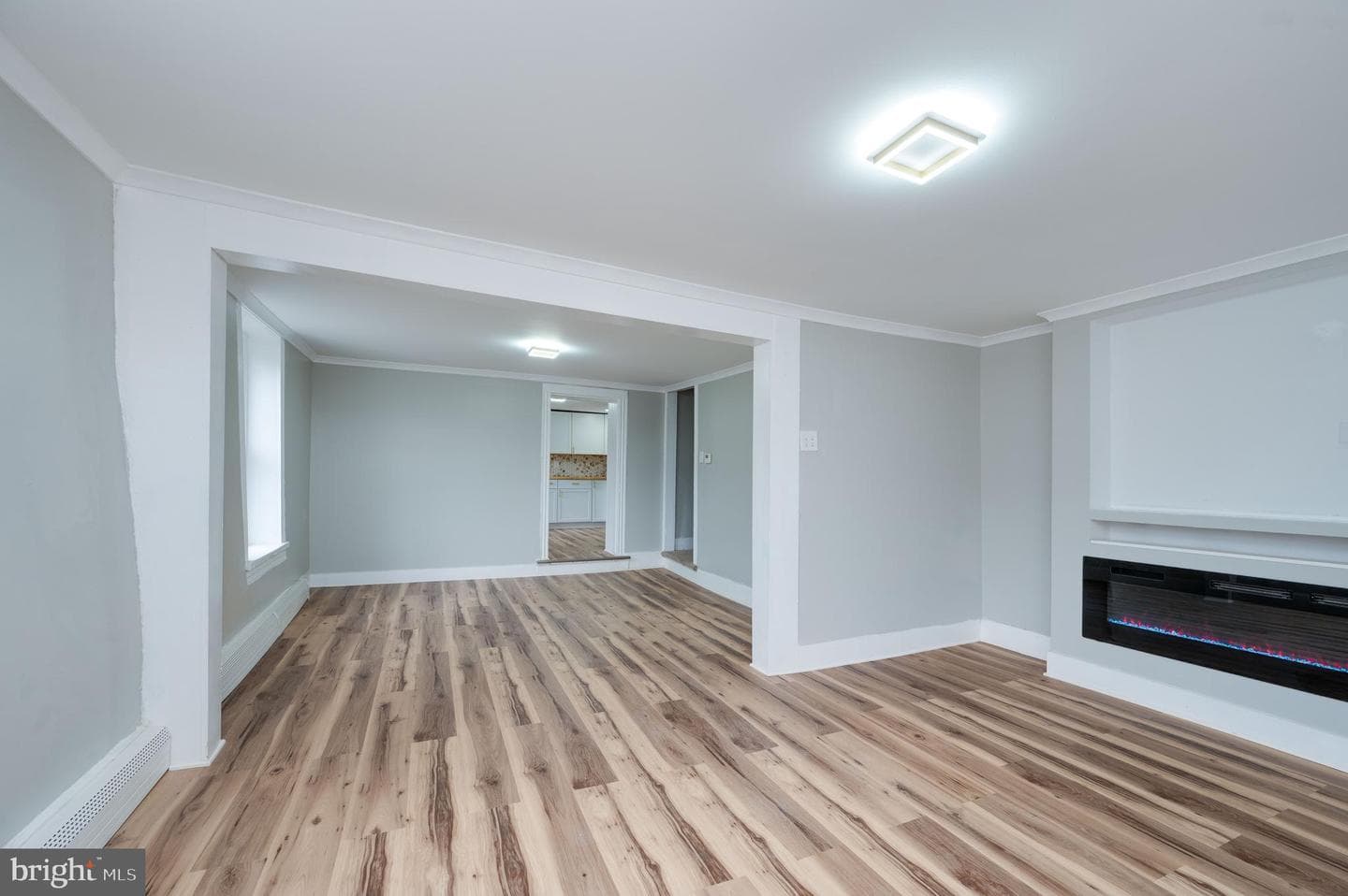 467 Hill Road photo 6