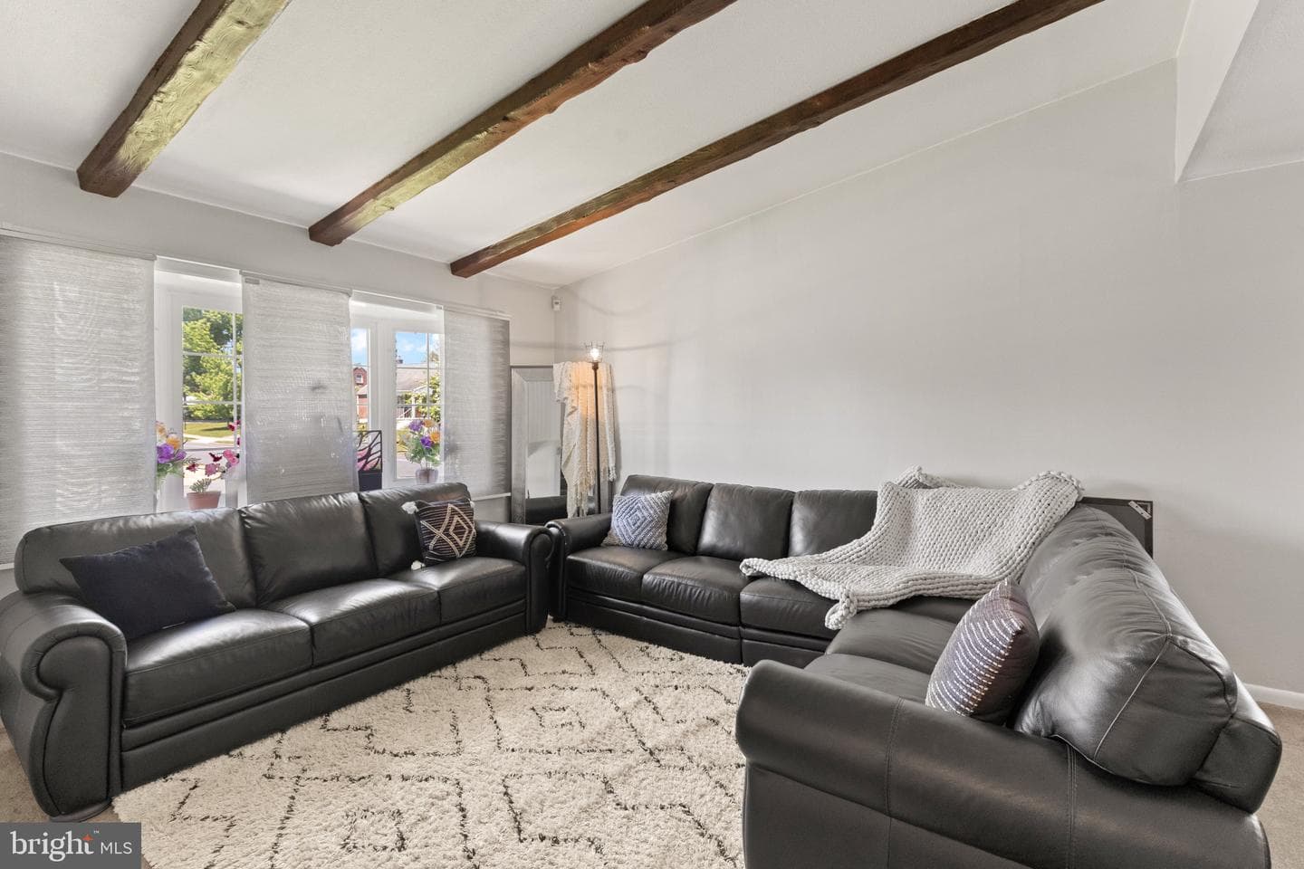 334 Ernst Road photo 10