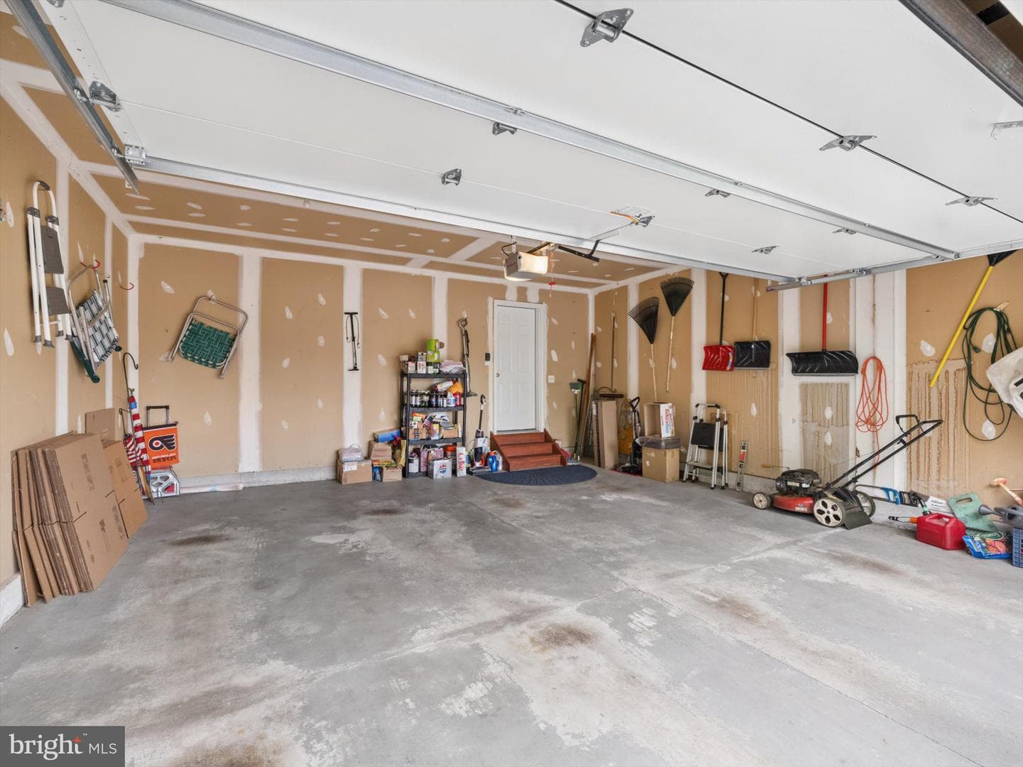 115 Clarion Drive photo 18