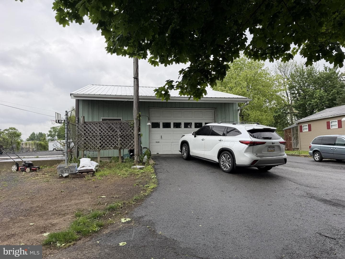 411 Belt Line Avenue photo 4