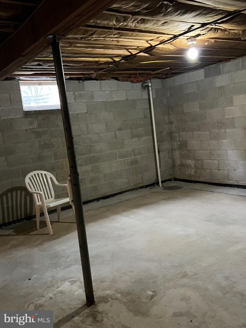 540 Lyman Avenue photo 36