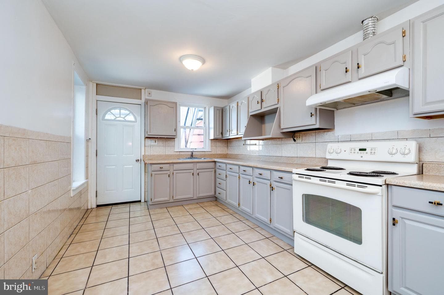 133 Greenwich Street photo 11