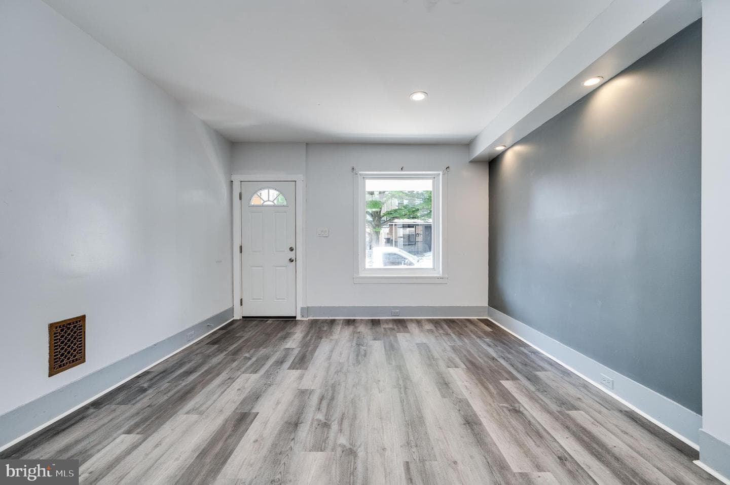 133 Greenwich Street photo 6