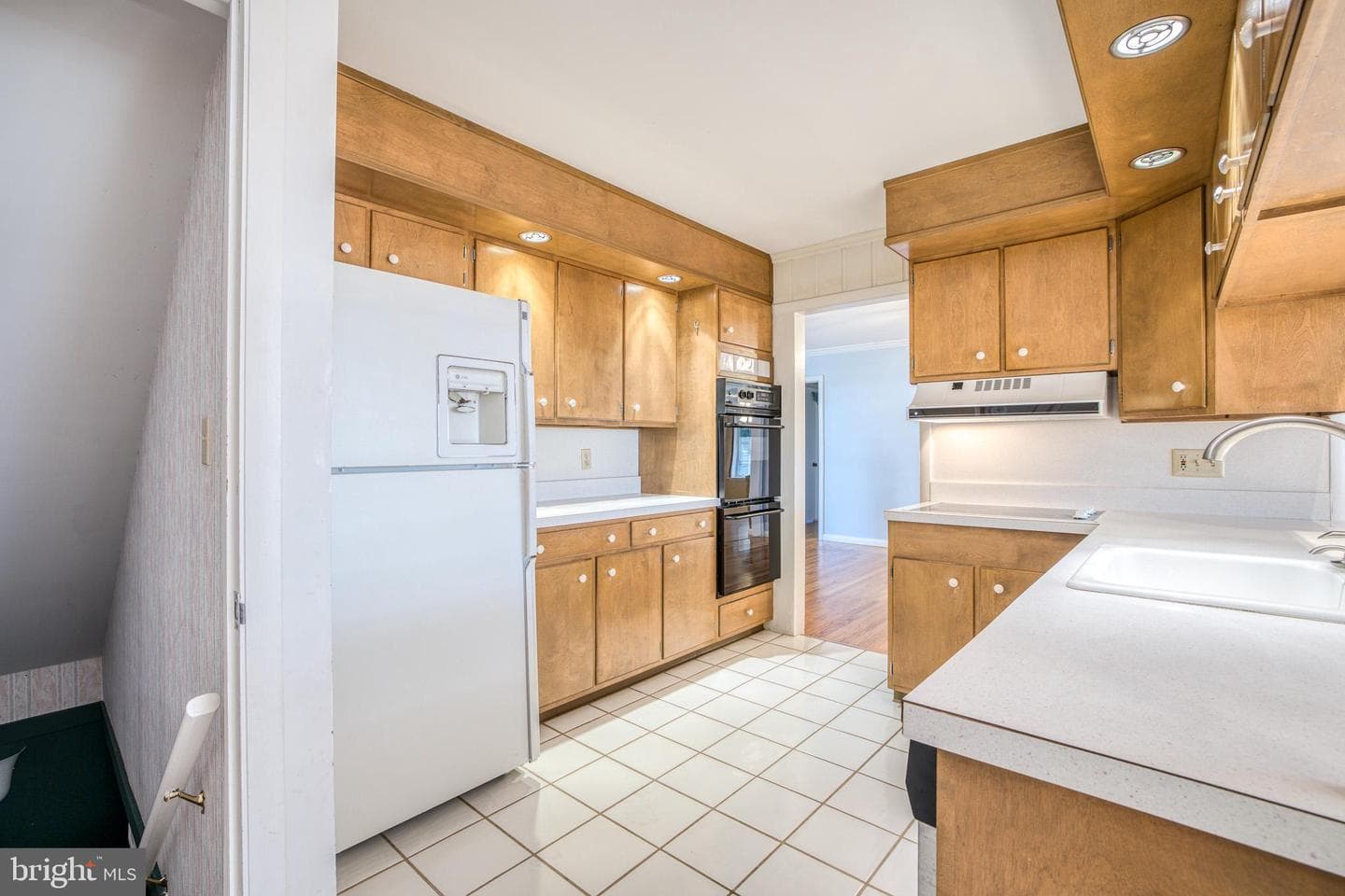 150 Hillcrest Road photo 16