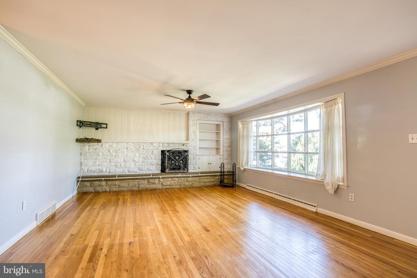 150 Hillcrest Road photo 7