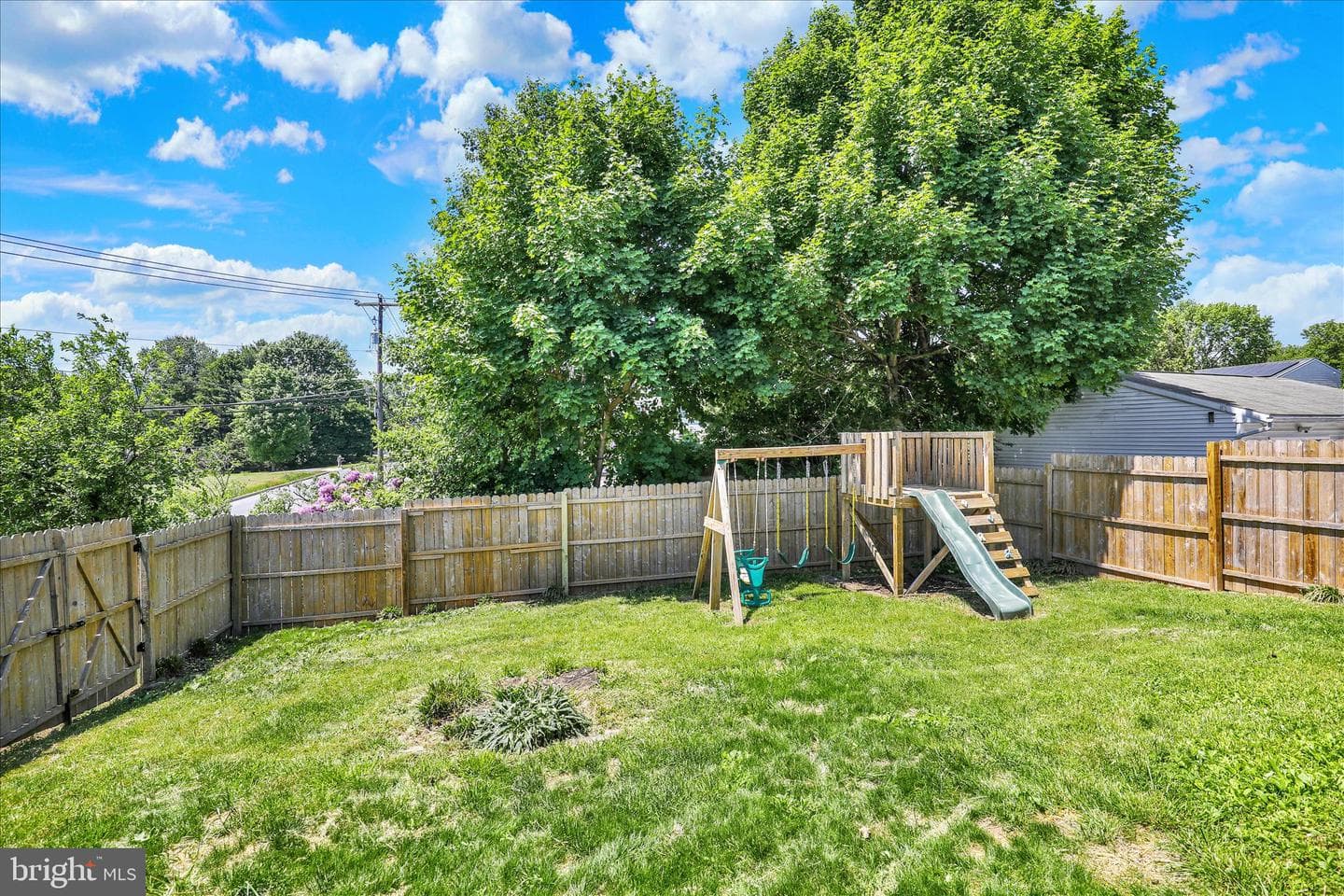 925 Hearthstone Lane photo 38