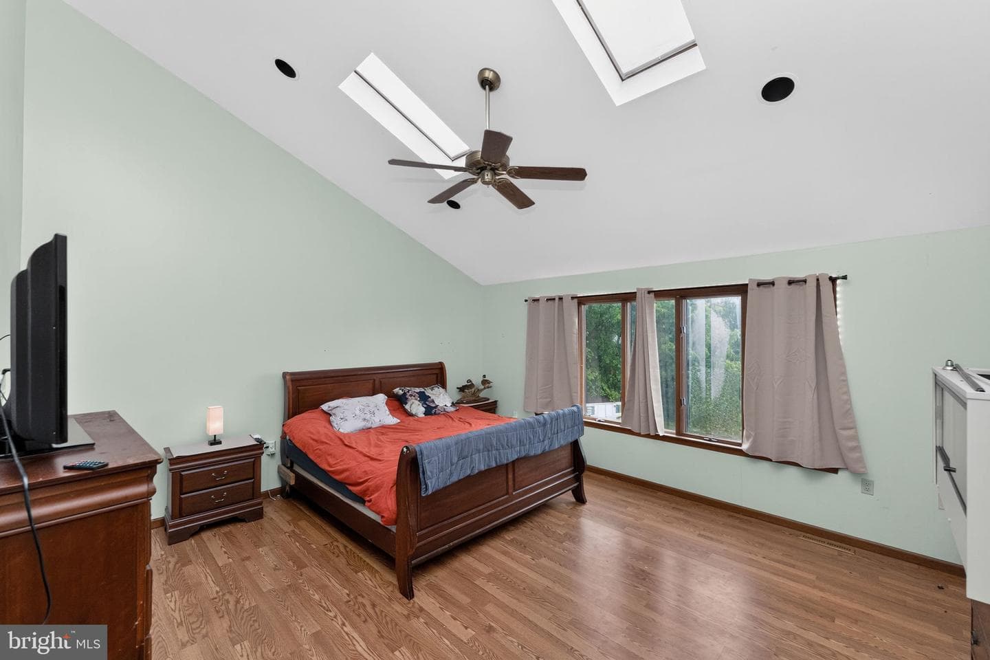 10 Shade Road photo 21