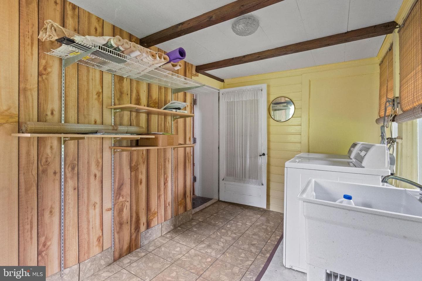 564 Blandon Road photo 16