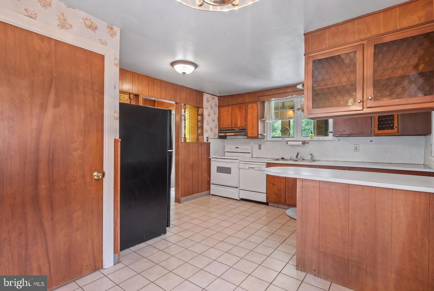 564 Blandon Road photo 20