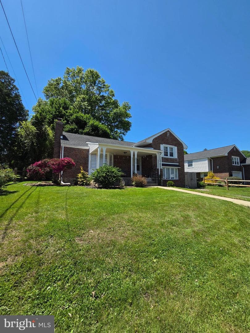 2510 Park Street photo 3