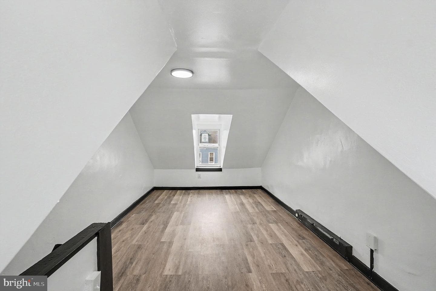 1231 Oley Street photo 21