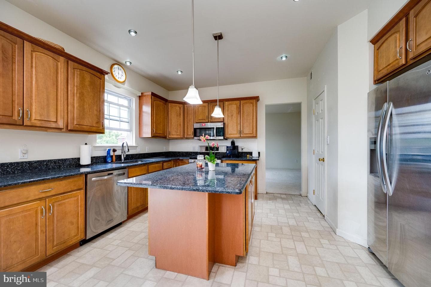 100 Prescott Road photo 8