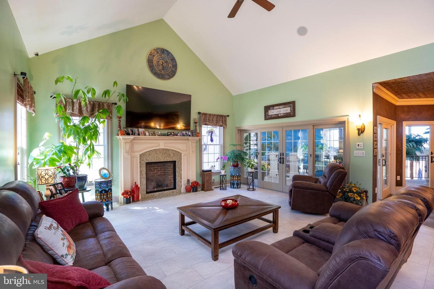 479 Imperial Drive photo 13