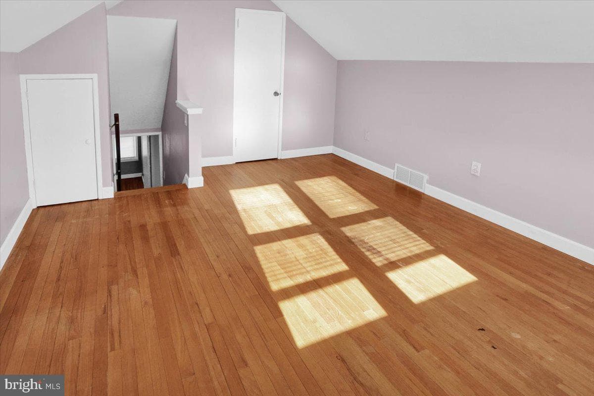 513 Harding Avenue photo 28