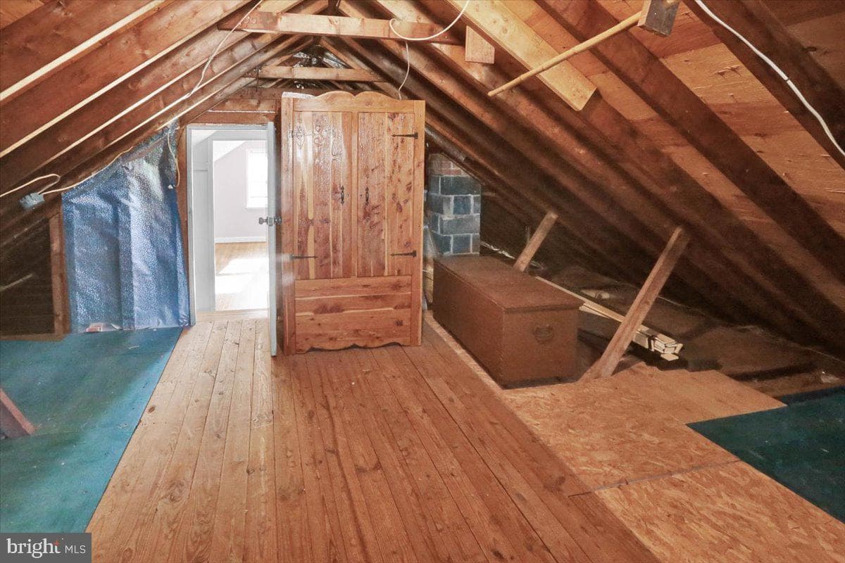 513 Harding Avenue photo 30