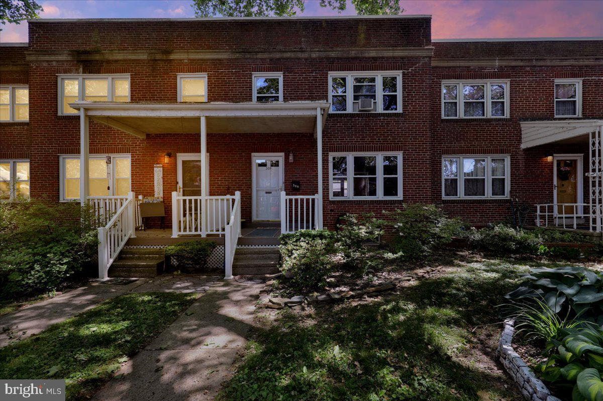 309 Sycamore Road photo 18