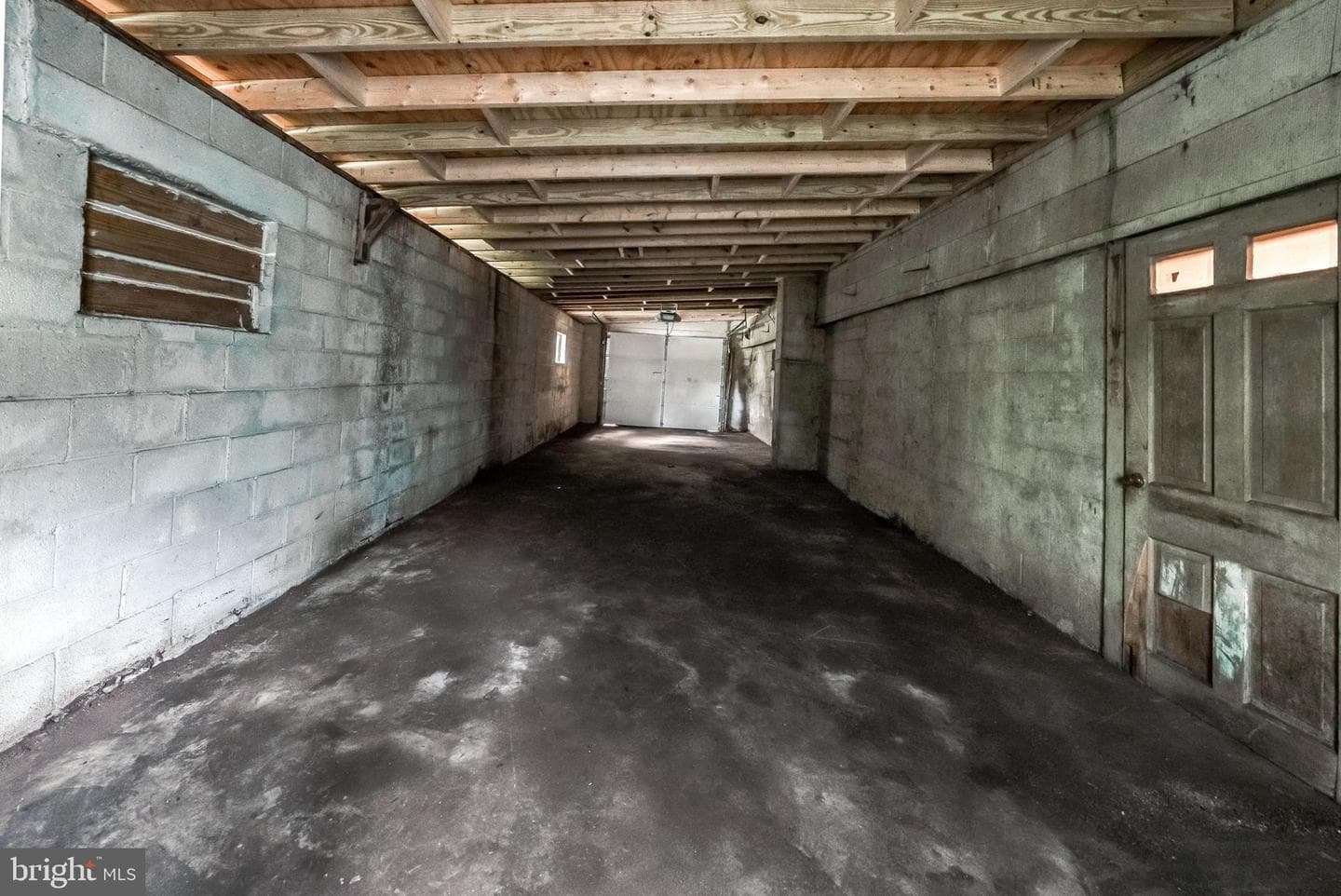 108 Poplar Road photo 46