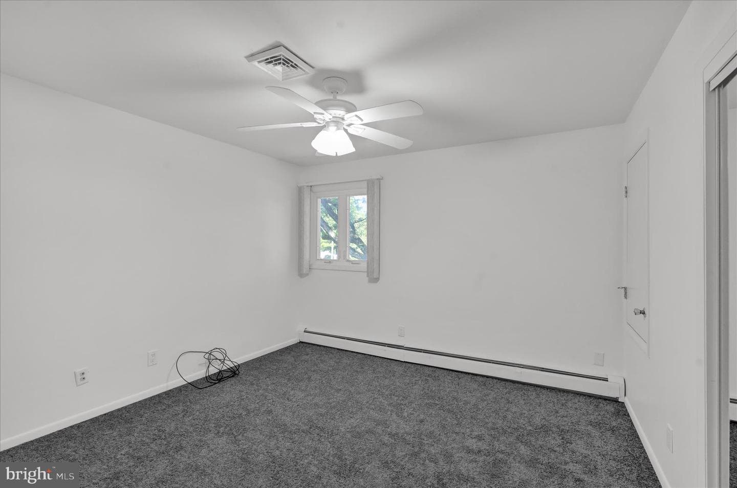 97 Wellington Boulevard photo 14