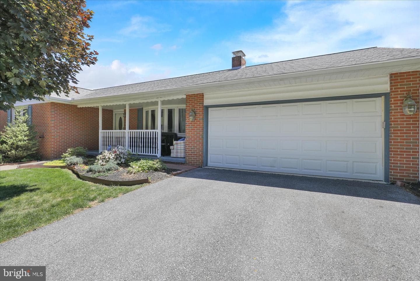 1505 Cromwell Drive photo 3
