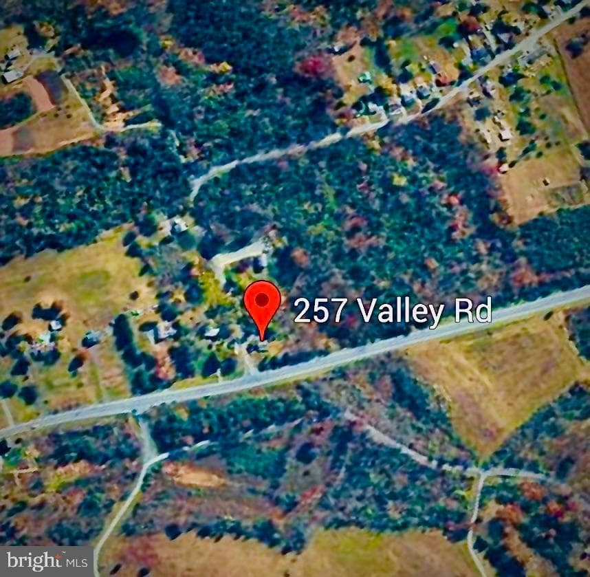 257 Valley Road photo 4
