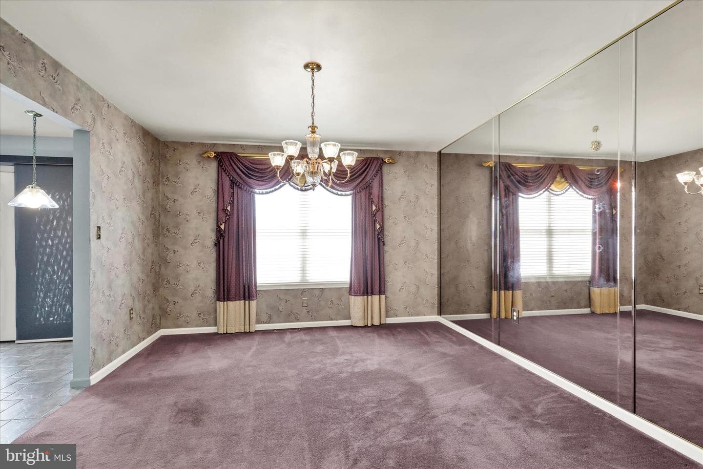 1032 Amity Circle photo 11