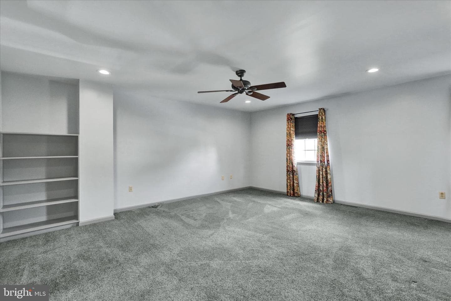 1032 Amity Circle photo 25