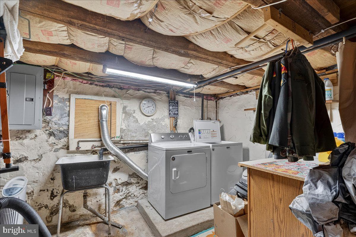 229 Shaner Street photo 19