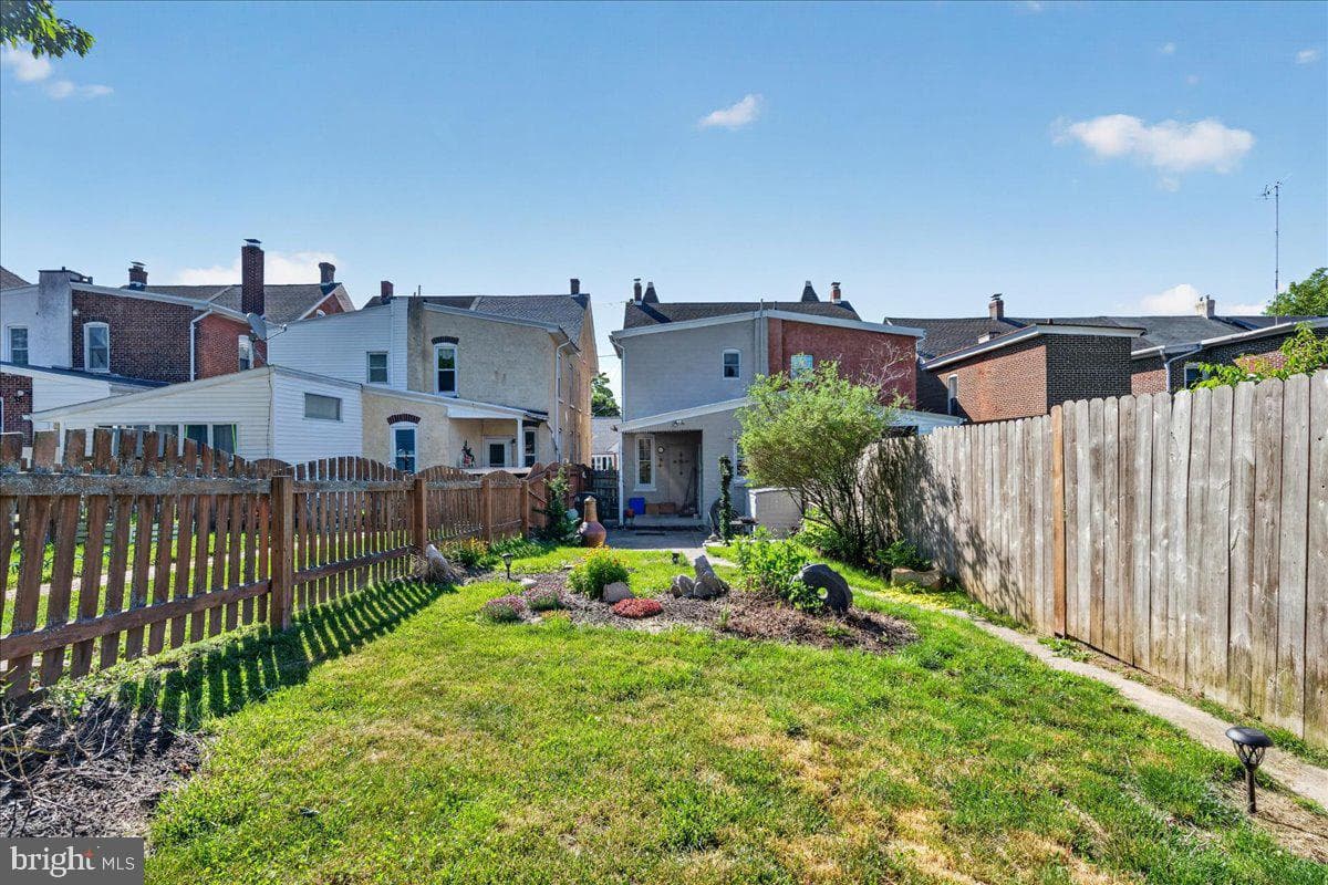 229 Shaner Street photo 22