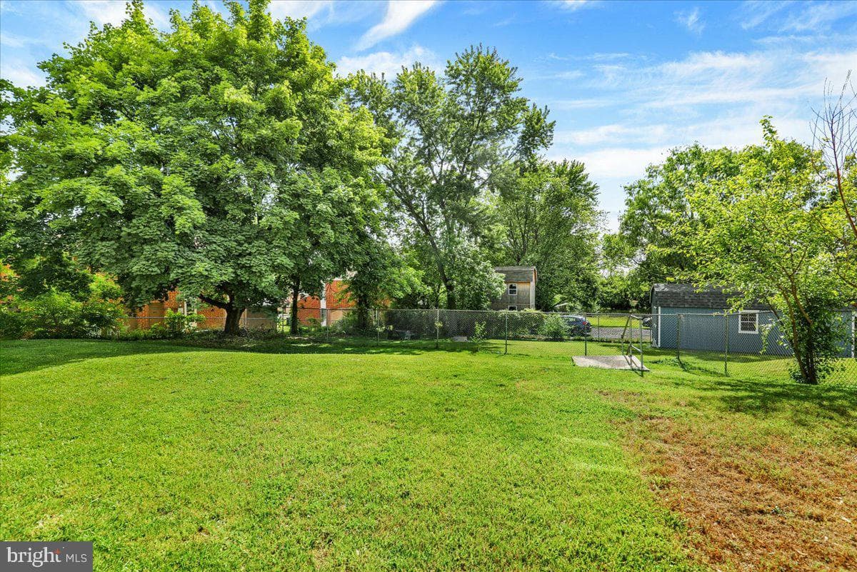 4114 Sefranka Road photo 25