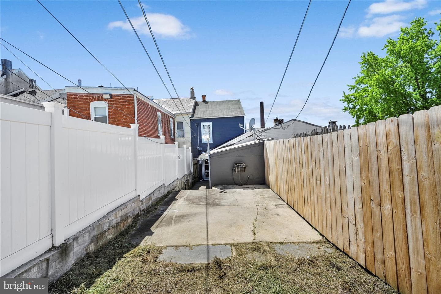 547 S 10th Street photo 27
