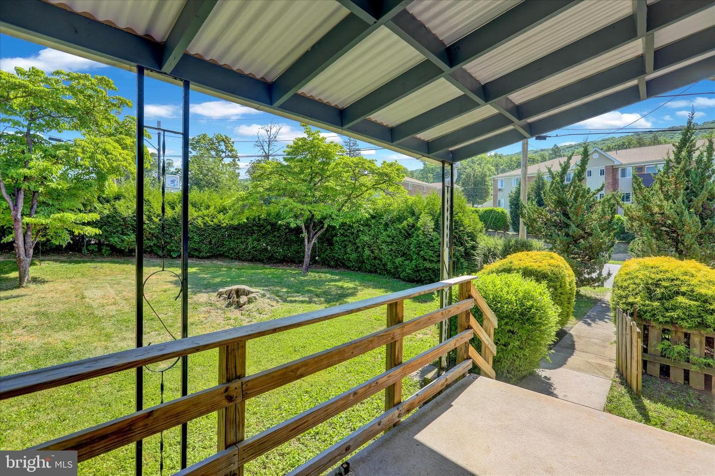 2122 Hampden Blvd photo 9
