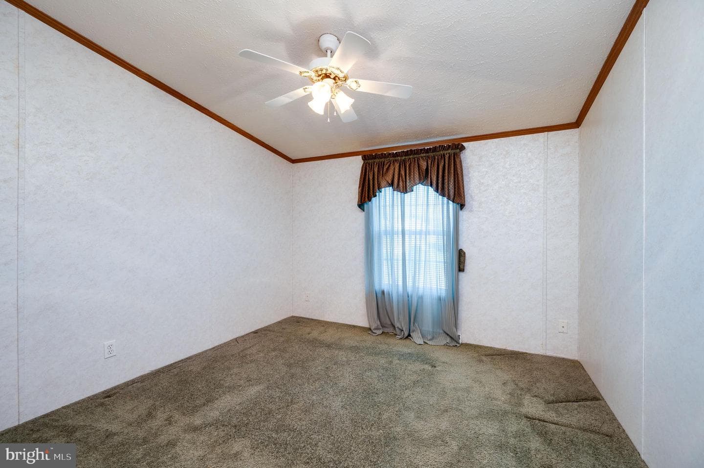 500 Caravelle Lane photo 31