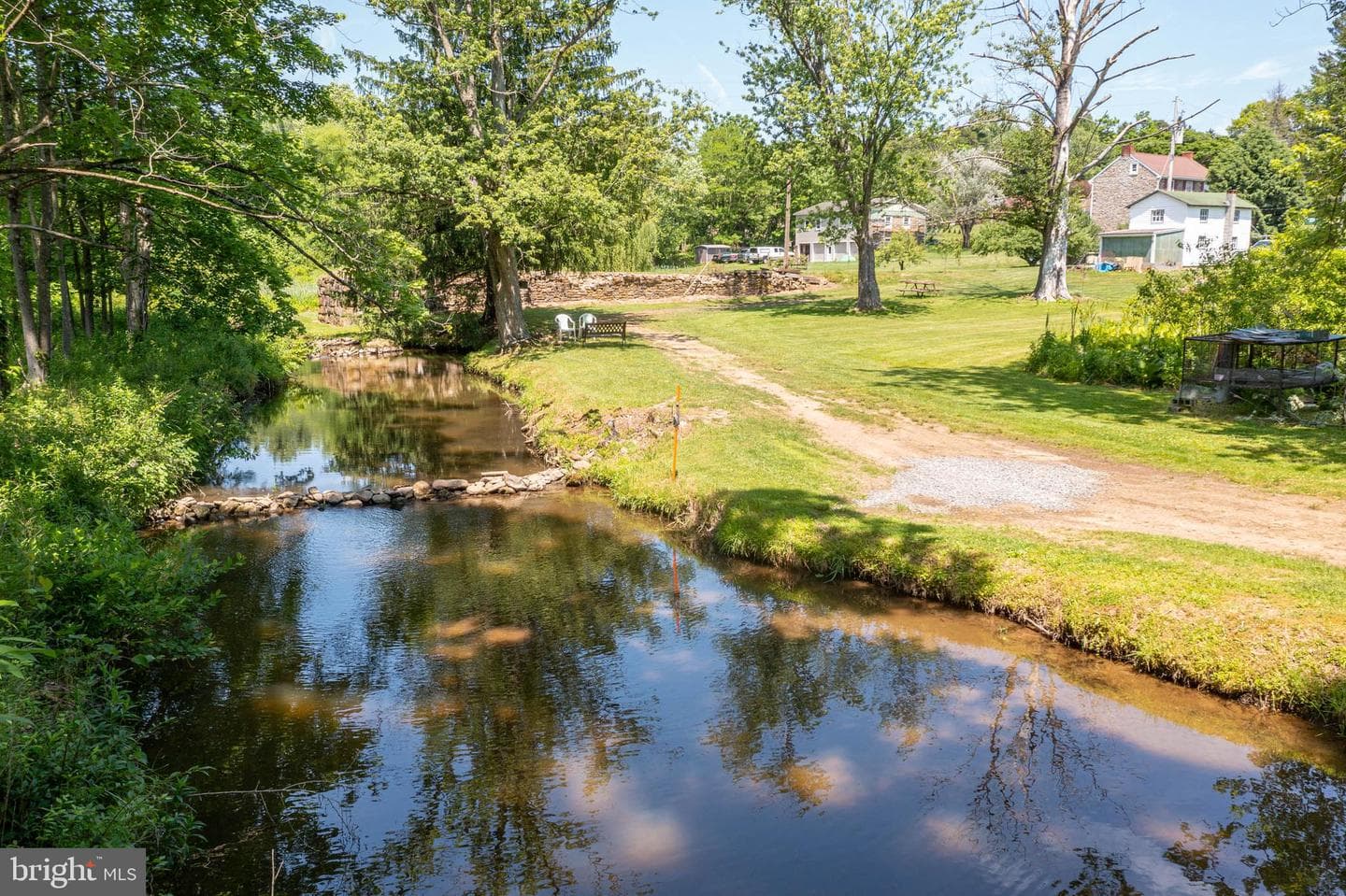 17 Kutz Road photo 28