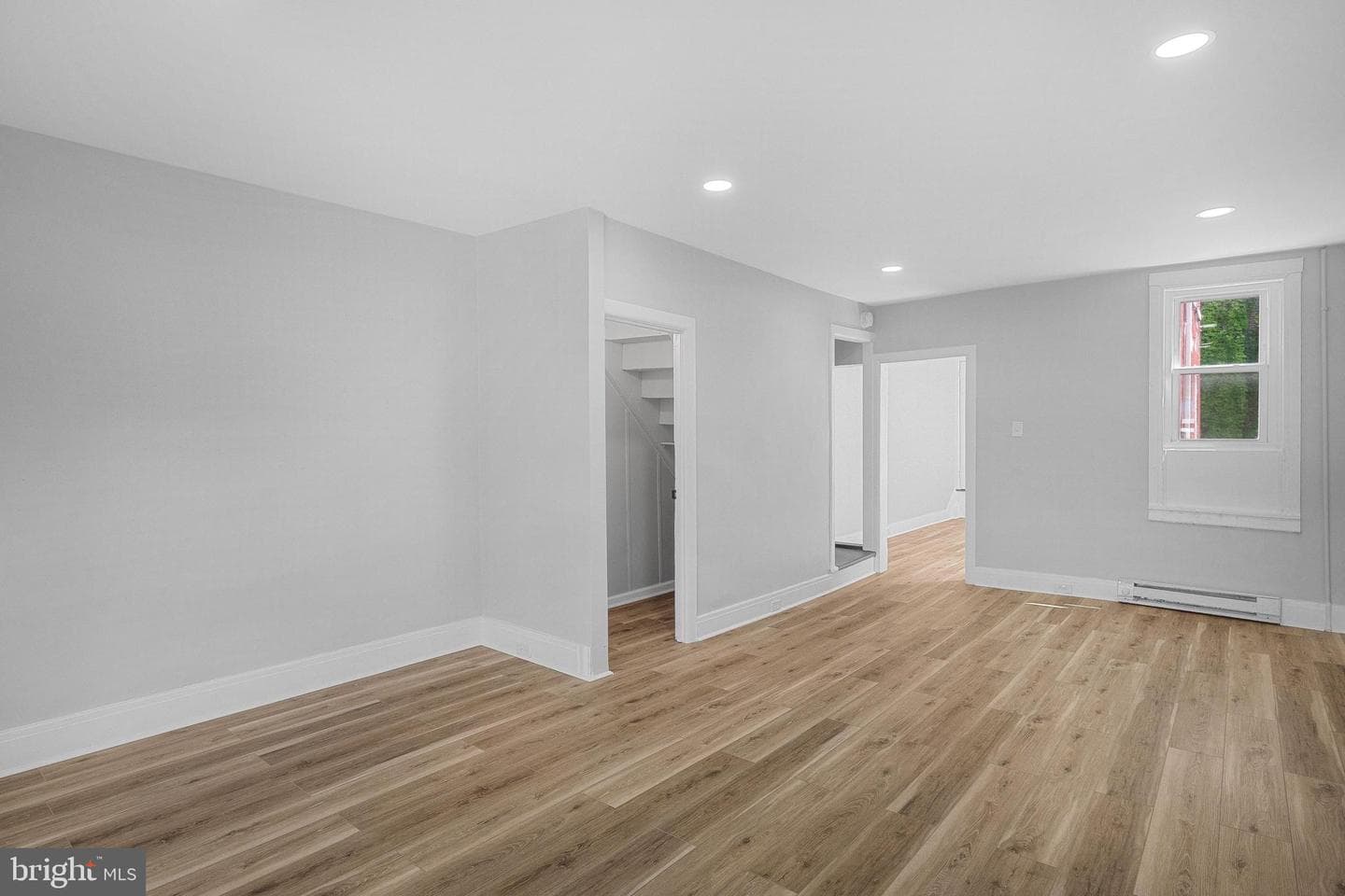 1034 Washington Street photo 3