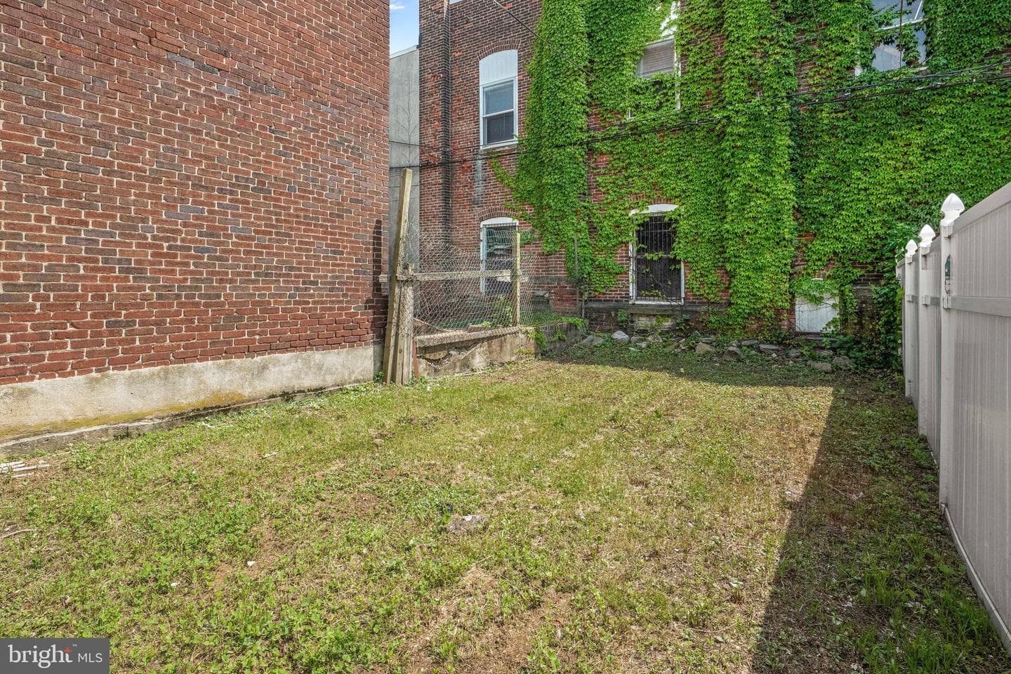1034 Washington Street photo 35