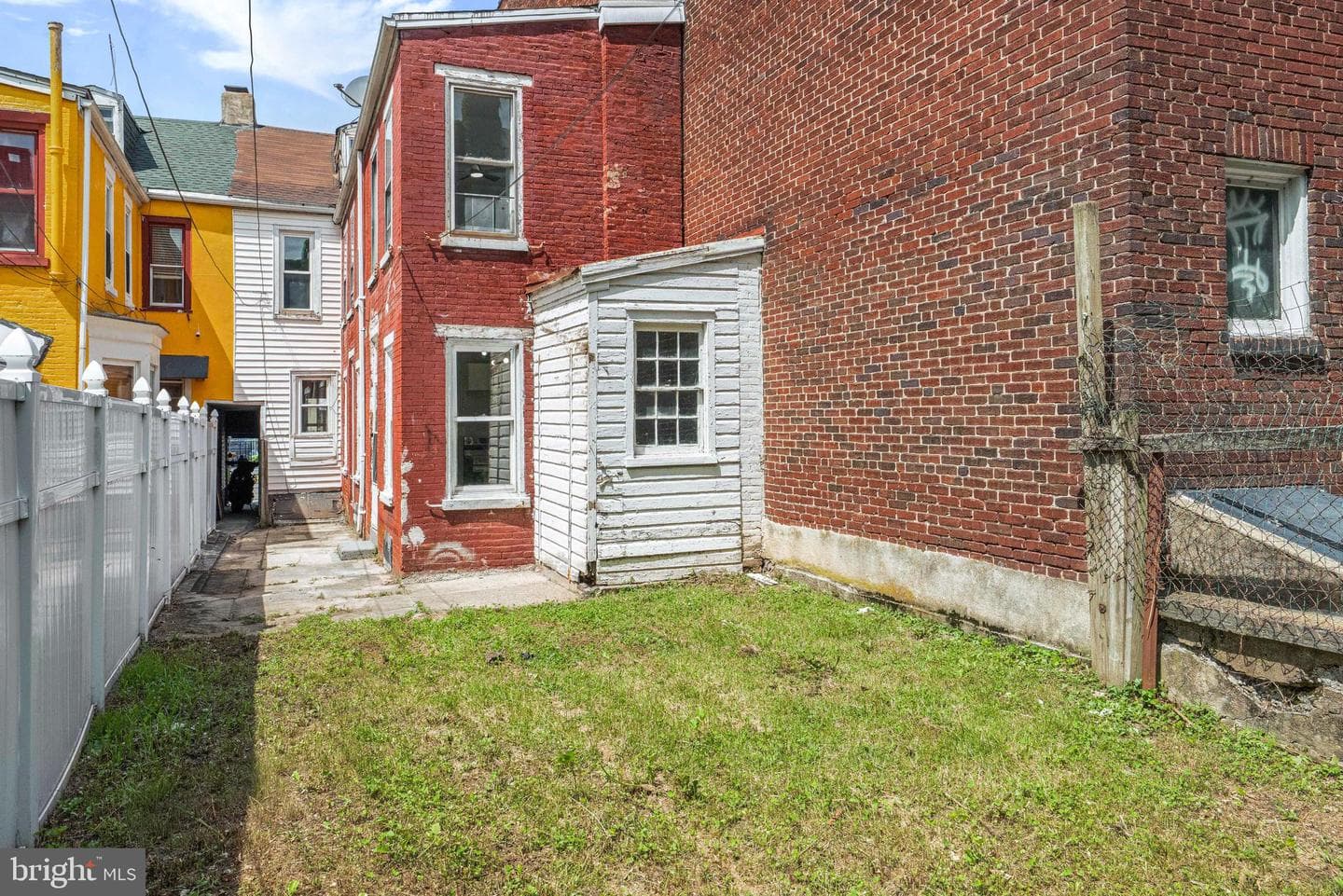 1034 Washington Street photo 37