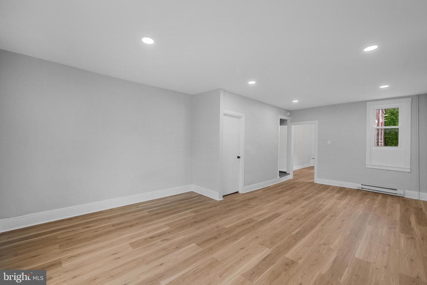 1034 Washington Street photo 5