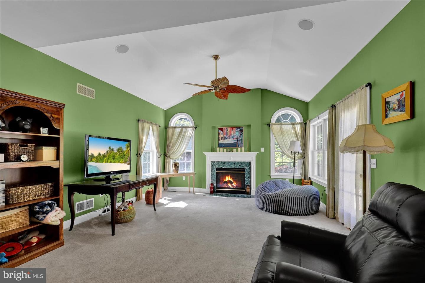 480 Pathfinder Drive photo 27