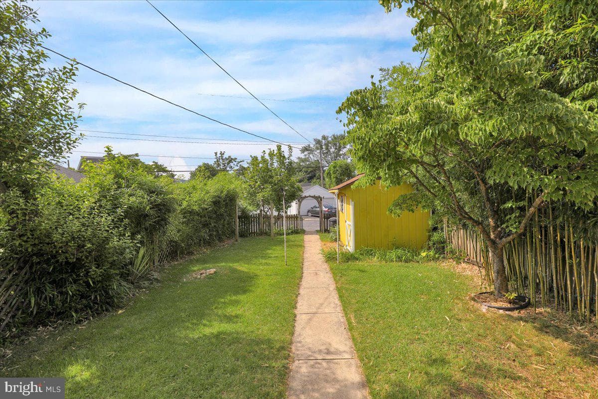 202 Madison Avenue photo 30