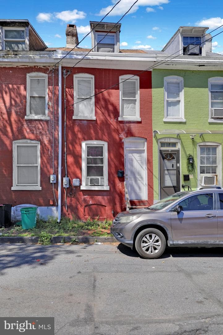 470 Spring Garden Street photo 15