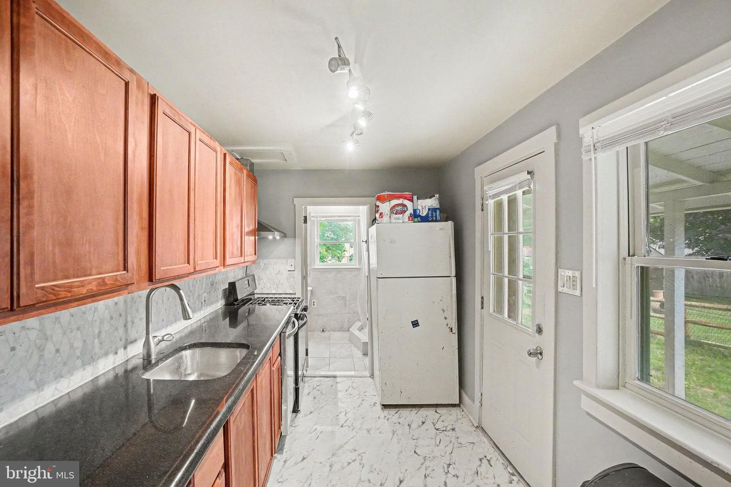 133 S Mill Street photo 7